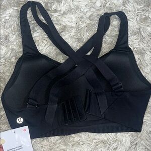 lululemon athletica Women's Black Cross-Back Sports Bra